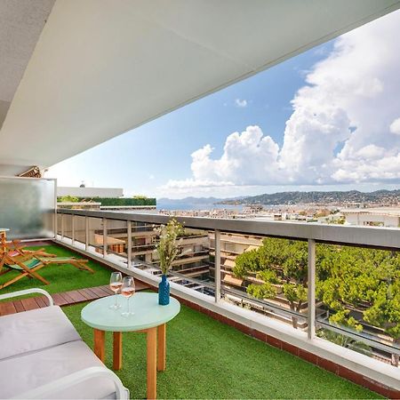 Coup De Coeur! Vue Mer! Terrasse Dangle! Antibes Luaran gambar